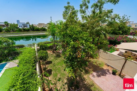 Vila u Dubai, UAE 3 spavaćih soba, 255.3 m2 Br. 719913 - fotografija 22