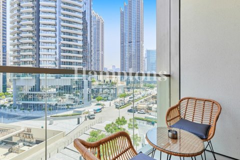 Apartament de închiriat în Palm Jumeirah, Dubai, EAU 2 dormitoare, 118.54422800 mp. №709497 - poză 10
