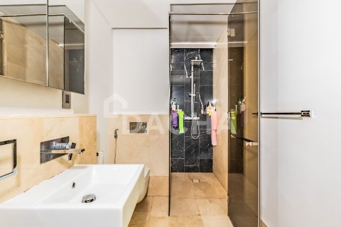 Appartement à vendre à  Palm Jumeirah, Dubai, EAU 2 chambres, 123 m2 № 710345 - photo 14