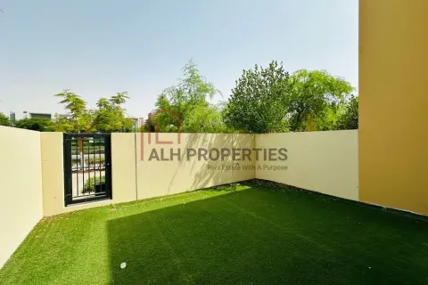 Σπίτι σε Dubai Land, Dubai, ΗΑΕ 3 υπνοδωμάτια, 161 τ.μ. Αρ. 690422 - φωτογραφία 4