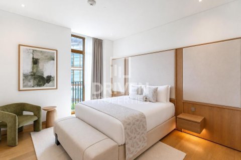 Apartmen di Jumeirah, Dubai, UAE 3 bilik tidur, 242.48 meter persegi № 768180 - foto 20