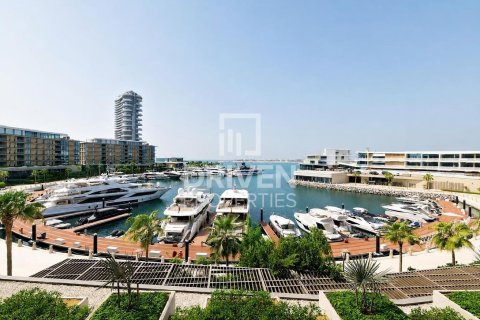 Apartmen di Jumeirah, Dubai, UAE 3 bilik tidur, 242.48 meter persegi № 768180 - foto 26