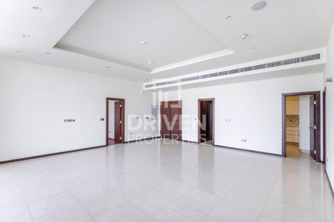 Apartmen di Palm Jumeirah, Dubai, UAE 3 bilik tidur, 222.22 meter persegi № 768183 - foto 7