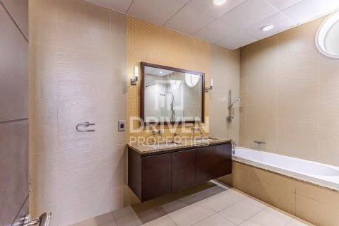 Apartmen di Palm Jumeirah, Dubai, UAE 3 bilik tidur, 222.22 meter persegi № 768183 - foto 15