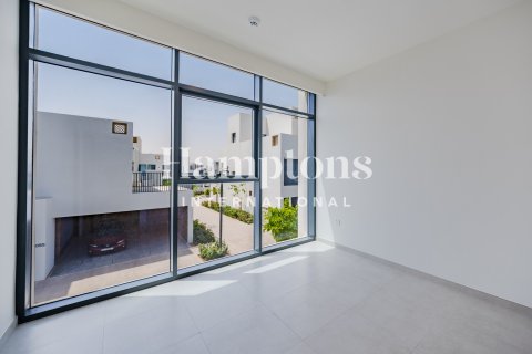 טאונהאוס להשכרה ב Arabian Ranches 3, Dubai, איחוד האמירויות  4 חדרי שינה, 187.59902790 מ"ר, מספר 681404 - תמונה 17