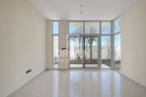 טאונהאוס להשכרה ב Dubai, איחוד האמירויות  3 חדרי שינה, 176.98 מ"ר, מספר 754266 - תמונה 6