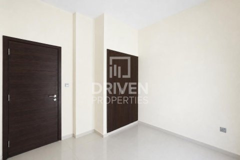 טאונהאוס להשכרה ב Dubai, איחוד האמירויות  3 חדרי שינה, 176.98 מ"ר, מספר 754266 - תמונה 15
