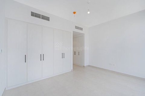 Rumah bandar di Town Square, Dubai, UAE 4 bilik tidur, 259 meter persegi № 707936 - foto 6