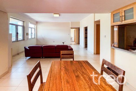 Huoneisto Greens, Dubai, Arabiemiraatit 2 makuuhuonetta, 124.77 m2 № 733792 - kuva 7