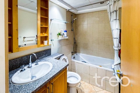 Huoneisto Greens, Dubai, Arabiemiraatit 2 makuuhuonetta, 124.77 m2 № 733792 - kuva 8