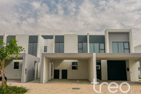 Kuća u nizu u Dubai, UAE 161 m2, 3 spavaćih soba Br. 733796