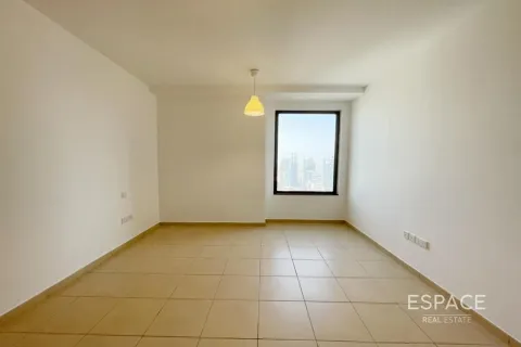 Huoneisto Jumeirah Beach Residence, Dubai, Arabiemiraatit 2 makuuhuonetta, 129 m2 № 649457 - kuva 4