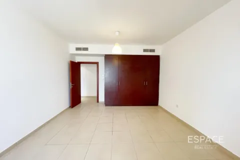 Huoneisto Jumeirah Beach Residence, Dubai, Arabiemiraatit 2 makuuhuonetta, 129 m2 № 649457 - kuva 13