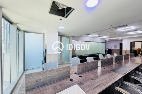 Зняти в оренду офіс в Бизнес-Бэй, Дубай, ОАЕ 108м2, № 696553 - фото 12