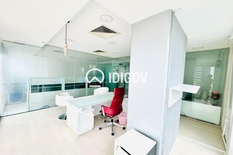 Снять в аренду офис в Бизнес-Бэй, Дубай, ОАЭ 89м2, № 696558 - фото 7