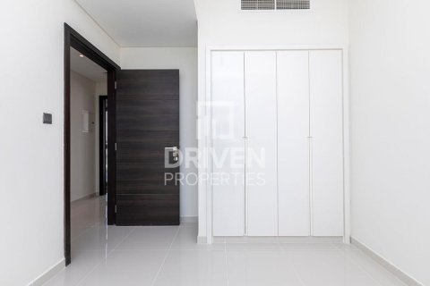 Rijtjeshuis te koop in Dubai, VAE 3 slaapkamers, 112.23 vr.m., nr 767780 - foto 12