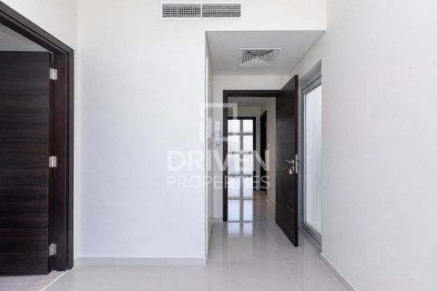Rijtjeshuis te koop in Dubai, VAE 3 slaapkamers, 112.23 vr.m., nr 767780 - foto 3