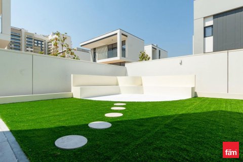 Villa til leje i Al Furjan, Dubai, UAE 4 soveværelser, 462.8 kvm № 709914 - foto 2