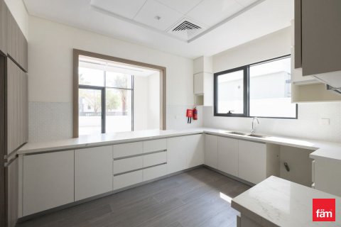 Villa til leje i Al Furjan, Dubai, UAE 4 soveværelser, 462.8 kvm № 709914 - foto 9