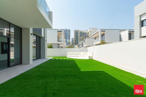 Villa til leje i Al Furjan, Dubai, UAE 4 soveværelser, 462.8 kvm № 709914 - foto 3