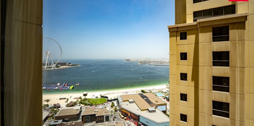 Apartment in Dubai, UAE 3 bedrooms, 182.2 sq.m. № 709911