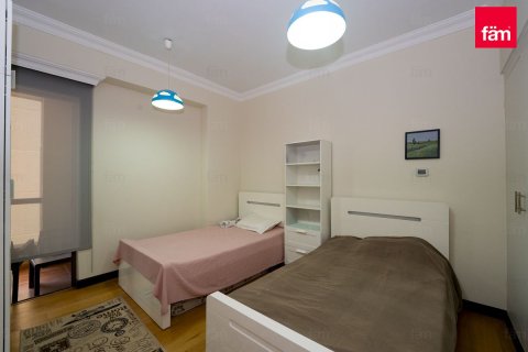Apartment in Dubai, UAE 3 bedrooms, 182.2 sq.m. № 709911 - photo 16