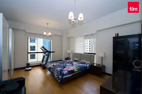 Apartment in Dubai, UAE 3 bedrooms, 182.2 sq.m. № 709911 - photo 7