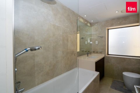 Apartment in Dubai, UAE 3 bedrooms, 182.2 sq.m. № 709911 - photo 22