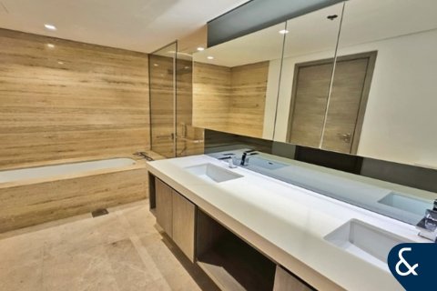 Apartment sa Business Bay, Dubai, UAE 1 silid-tulugan, 91 sq.m. № 666415 - larawan 11