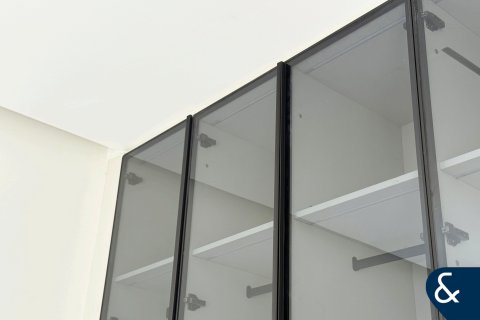 Villa in The Springs, Dubai, UAE 3 bedrooms, 167 sq.m. № 666419 - photo 20