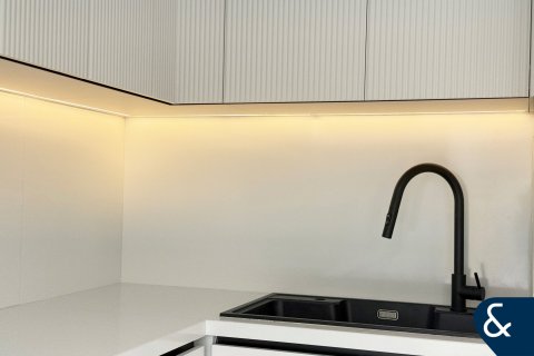 Villa in The Springs, Dubai, UAE 3 bedrooms, 167 sq.m. № 666419 - photo 16