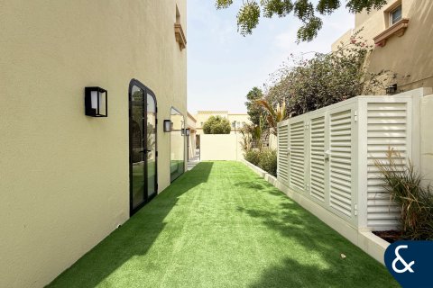 Villa in The Springs, Dubai, UAE 3 bedrooms, 167 sq.m. № 666419 - photo 7