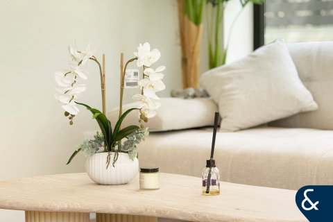 Villa in The Springs, Dubai, UAE 3 bedrooms, 167 sq.m. № 666419 - photo 22