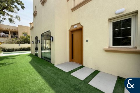 Villa in The Springs, Dubai, UAE 3 bedrooms, 167 sq.m. № 666419 - photo 10