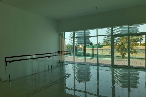 Kuća u nizu u gradu Al Raha Beach, Abu Dhabi, UAE 3 spavaće sobe, 367 m2 Br. 669040 - Slika 3