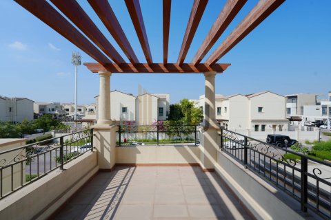 Villa Abu Dhabijā, AAE 4 istabas, 526.8 m2 Nr. 669041 - attēls 3