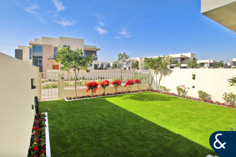 Townhouse di Dubai Hills Estate, Dubai, UEA 3 kamar tidur, 207 m2 nomor 667743 - foto 2