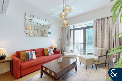 Apartemen di Jumeirah Lake Towers, Dubai, UEA 1 kamar tidur, 77 m2 nomor 667742 - foto 1