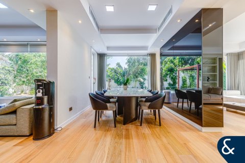 Villa zum Verkauf in Meadows, Dubai, VAE 5 Schlafzimmer, 360 m2 Nr. 667749 - Foto 7