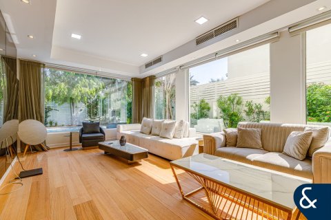 Villa zum Verkauf in Meadows, Dubai, VAE 5 Schlafzimmer, 360 m2 Nr. 667749 - Foto 2