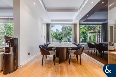 Villa zum Verkauf in Meadows, Dubai, VAE 5 Schlafzimmer, 360 m2 Nr. 667749 - Foto 12