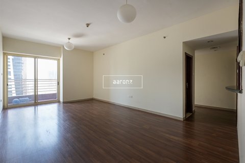 Apartment in Jumeirah Lake Towers, Dubai, UAE 2 bedrooms, 121.5 sq.m. № 636748 - photo 3