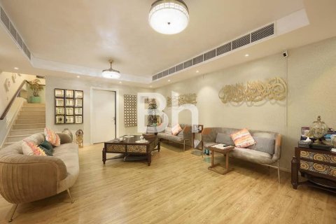 Vila u gradu The Springs, Dubai, UAE 3 spavaće sobe, 255 m2 Br. 643838 - Slika 17