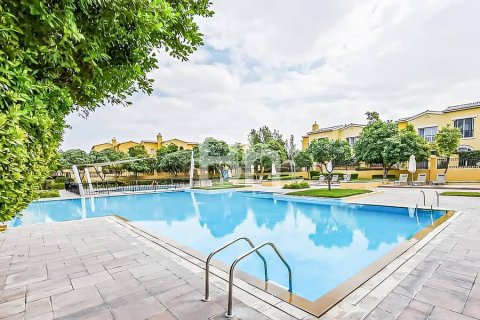 Villa para arrendamento em Arabian Ranches, Dubai, EAU 2 quartos, 215 m2 № 643841 - foto 12