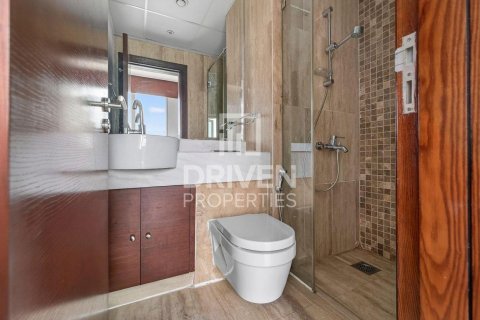 Lägenhet uthyres i Business Bay, Dubai, UAE 2 sovrum, 145.3 kvm Nr. 746528 - fotografi 15