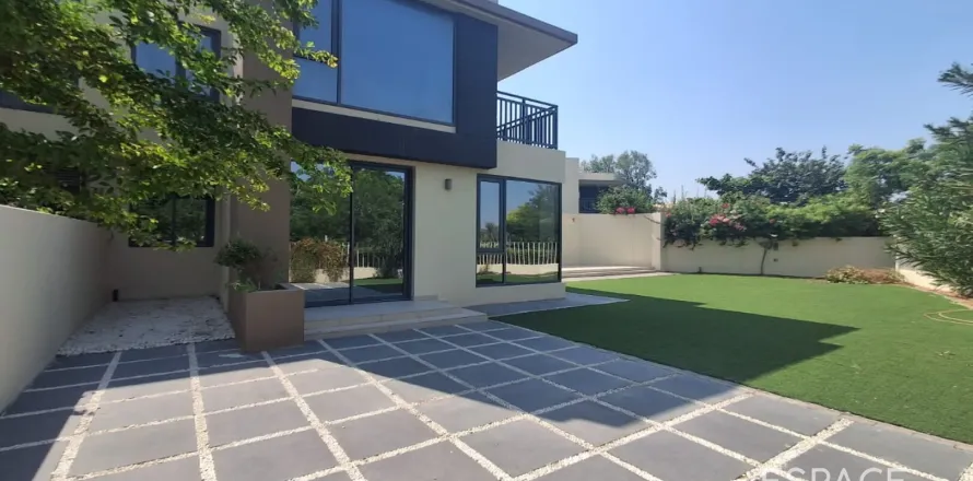 Maison de ville à Dubai Hills Estate, Dubai, EAU: 4 chambres, 433 m2 № 650009