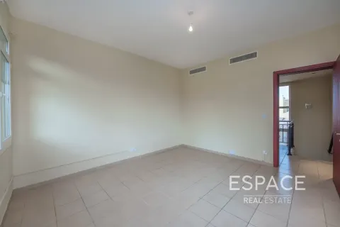 Maison de ville à louer à Arabian Ranches, Dubai, EAU 3 chambres, 273 m2 № 650014 - photo 8
