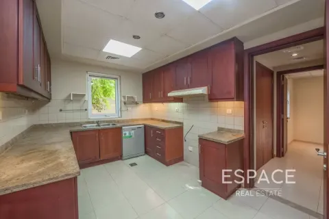 Maison de ville à louer à Arabian Ranches, Dubai, EAU 3 chambres, 273 m2 № 650014 - photo 3