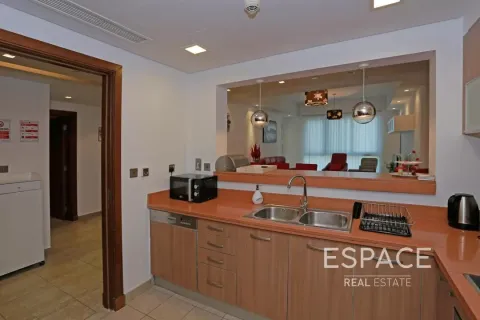 Appartement te huur in Palm Jumeirah, Dubai, VAE 2 slaapkamers, 161 vr.m., nr 650012 - foto 5