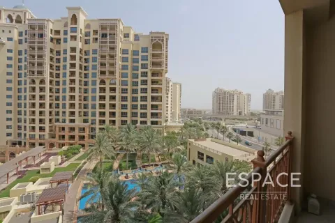 Appartement te huur in Palm Jumeirah, Dubai, VAE 2 slaapkamers, 161 vr.m., nr 650012 - foto 10